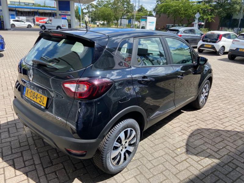 Renault Captur K 084 SL 04