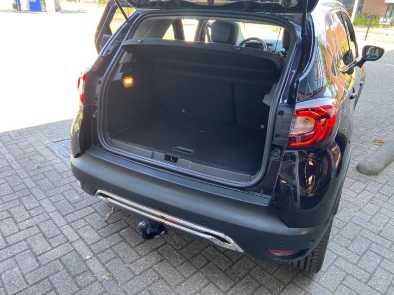 Renault Captur RX 112 D 09